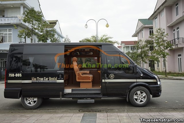 Nhà xe Kha Trần chuyên cung cấp Limousine hạng sang, sang trọng
